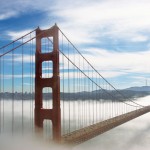 The cooling fog rolls into San Francisco    (photo: different2une / flickr)