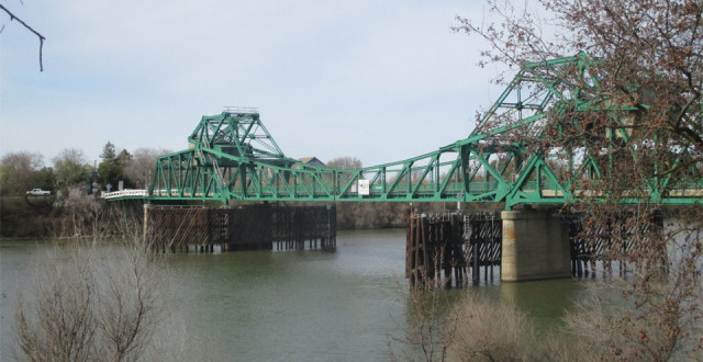 Take the draw bridge over the Sacramento River to Clarksburg (photo: Patty Burness)
