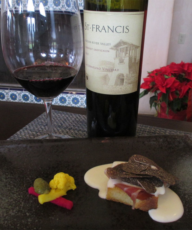 Food and wine pairing at St. Francis Winery (Bo Links)