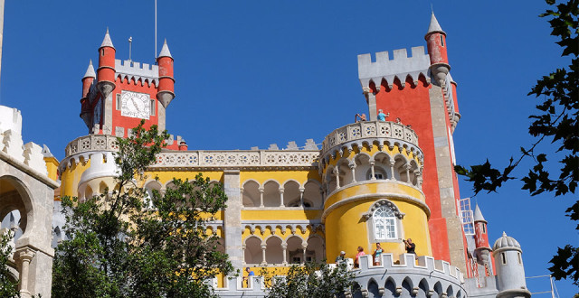 Sintra's Pena Palace (photo: Bo Links)