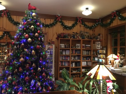 Lobby at Stanford Inn decked out for Christmas.  Photo: Susan Dyer Reynolds