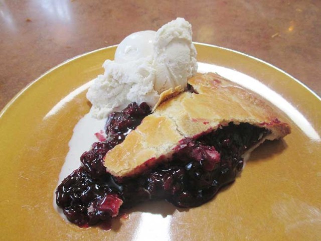 Don't miss the olallieberry pie at Linn's. Photo: Bo Links