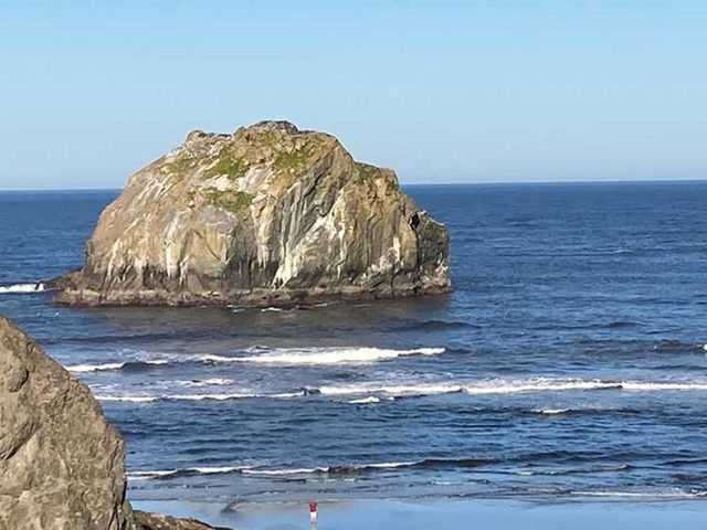 Face Rock Scenic Viewpoint on Bandon Beach, Photo: Bo Links