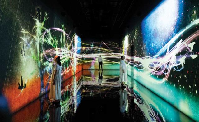Born From the Darkness a Loving, and Beautiful World by teamLab Continuity, at the Asian Art Museum San Francisco. Photo: courtesy teamLab