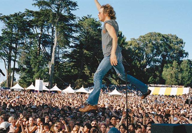 Beck in Golden Gate Park, San Francisco, Calif., Sept. 24, 2000. Photo: © Jay Blakesberg